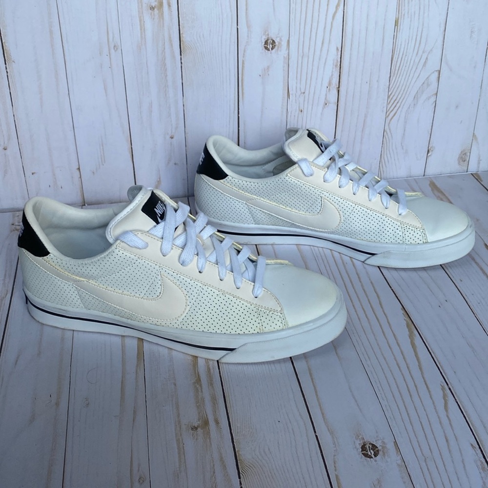 Nike BRS casual classics - worn a couple times